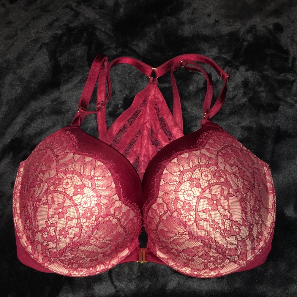 Victoria’s Secret Very Sexy Push-up Bra 34DDD
